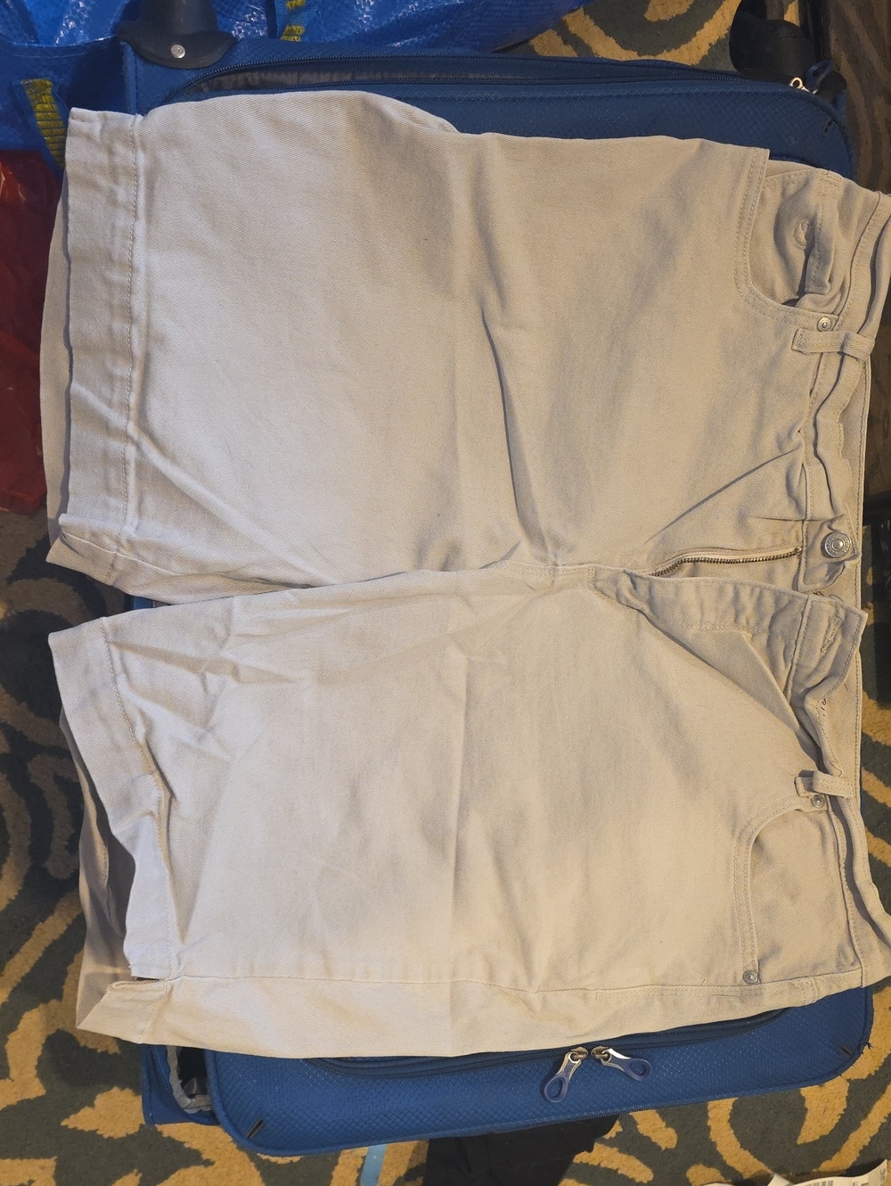 Gloria Vanderbilt Beige Amanda Jean Shorts